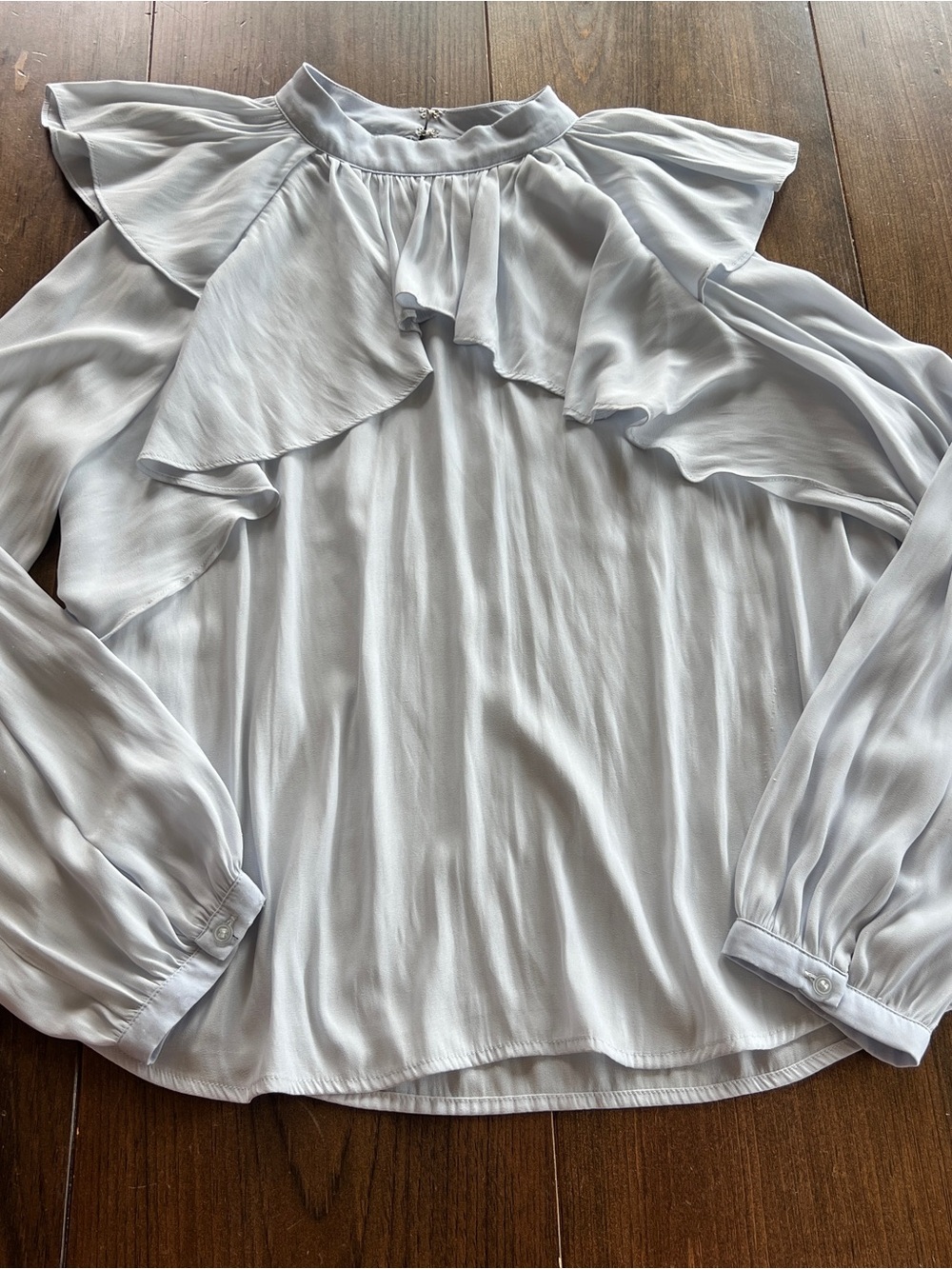 Anthropologie Maeve Eliana Ruffled Light Blue Blouse-petite large